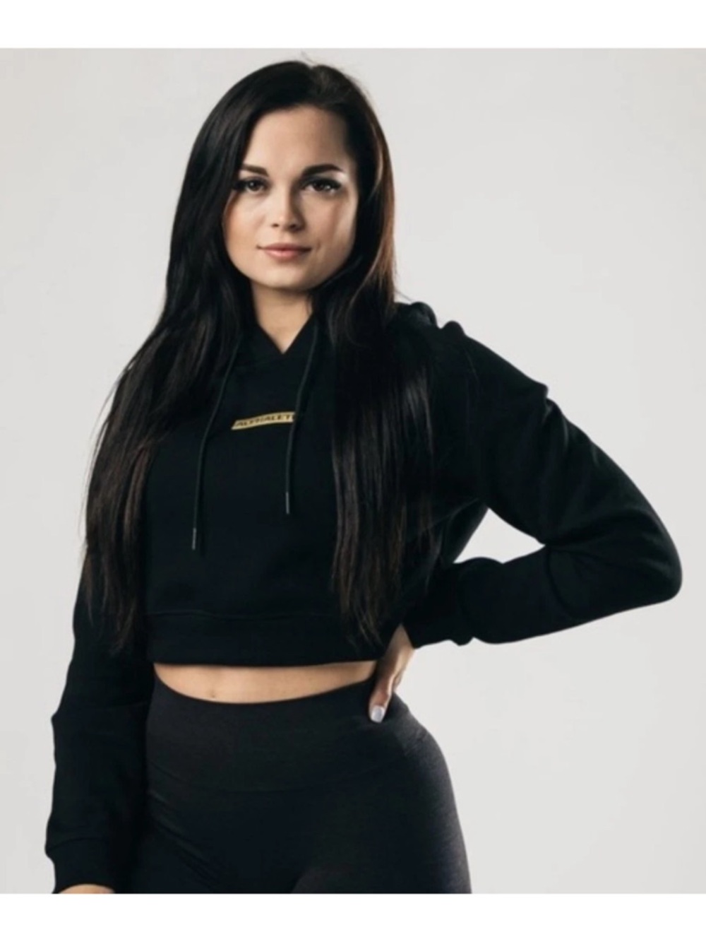 Alphalete Black Cropped Hoodie NWT Small Gold Logo Athleisure Gym